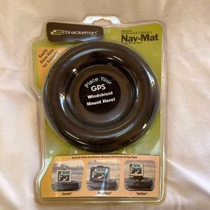 New Bracketron Nav-mat gps holder for dash. Multi use.